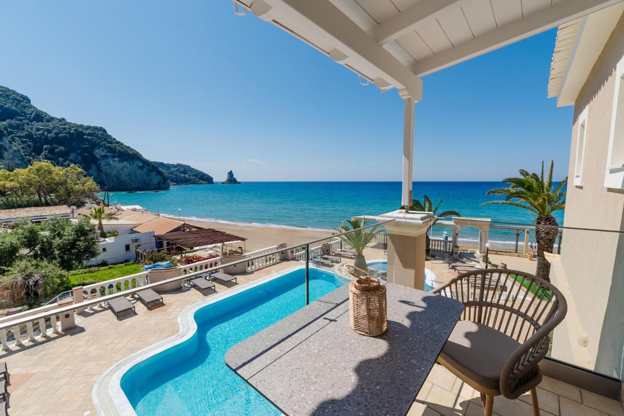 Sea Breeze Hotel & Apartments Agios Gordios  Esterno foto