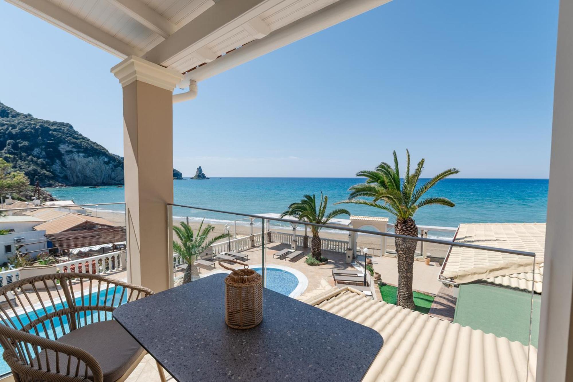 Sea Breeze Hotel & Apartments Agios Gordios  Esterno foto
