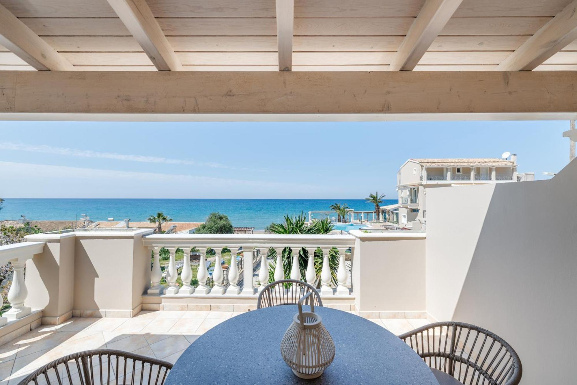 Sea Breeze Hotel & Apartments Agios Gordios  Esterno foto